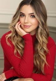 Alexa Nisenson